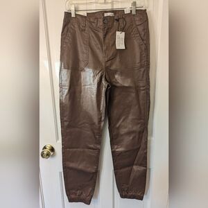 NWT Dex Clothing Sophia Jogger Pant Size 29  in Brown